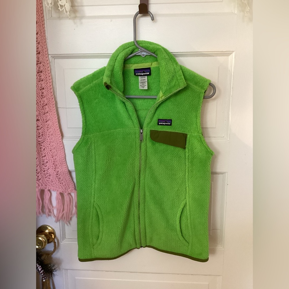 Patagonia Womens Bright Green Fleece Vest